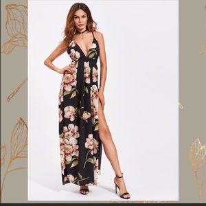 🎉HPx2🎉 Beautiful Floral Maxi Dress